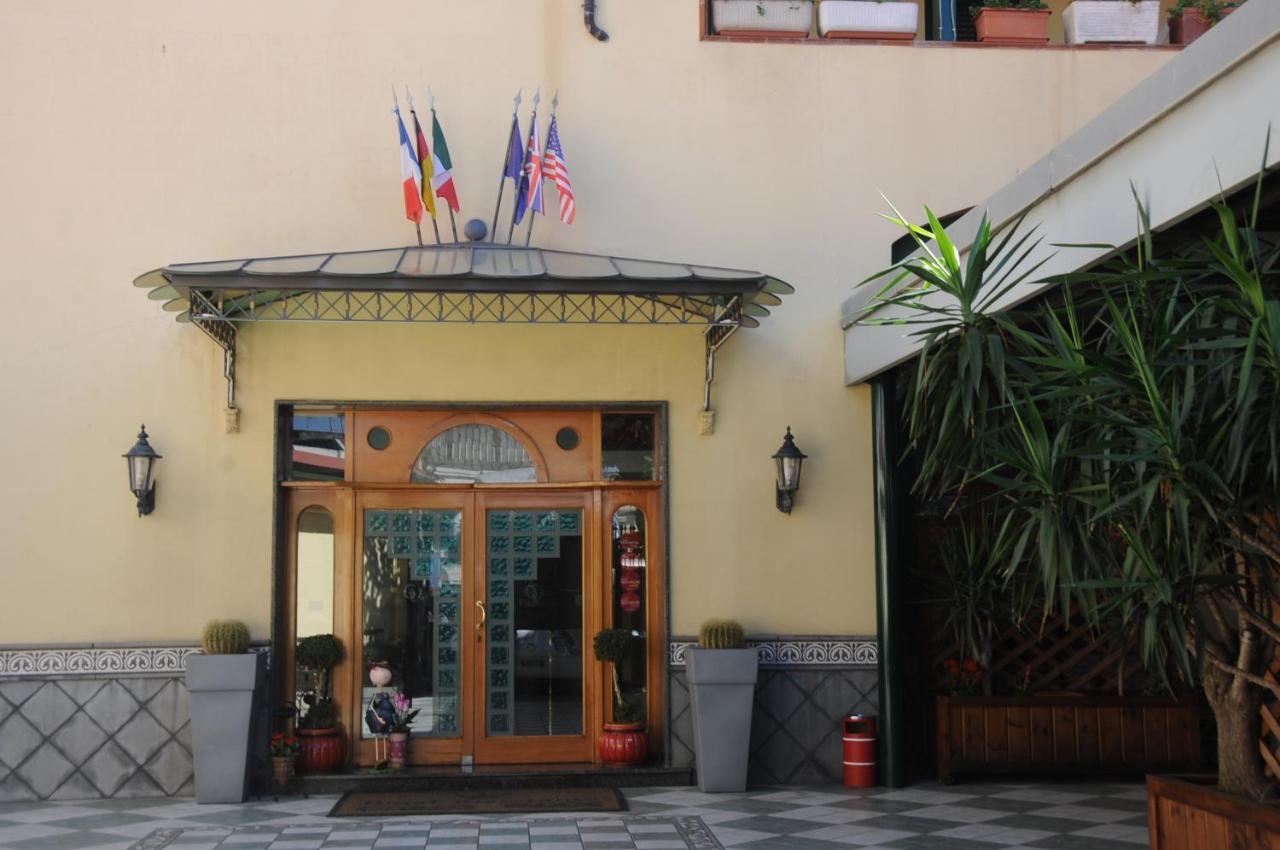 Hotel Grillo Verde Torre Annunziata Exterior foto